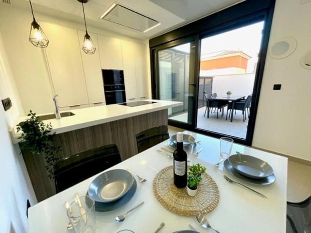 Gatu Premium Alma Marinera, Preferente Mayores De 25 Anos Y Familias Cádiz Exteriér fotografie